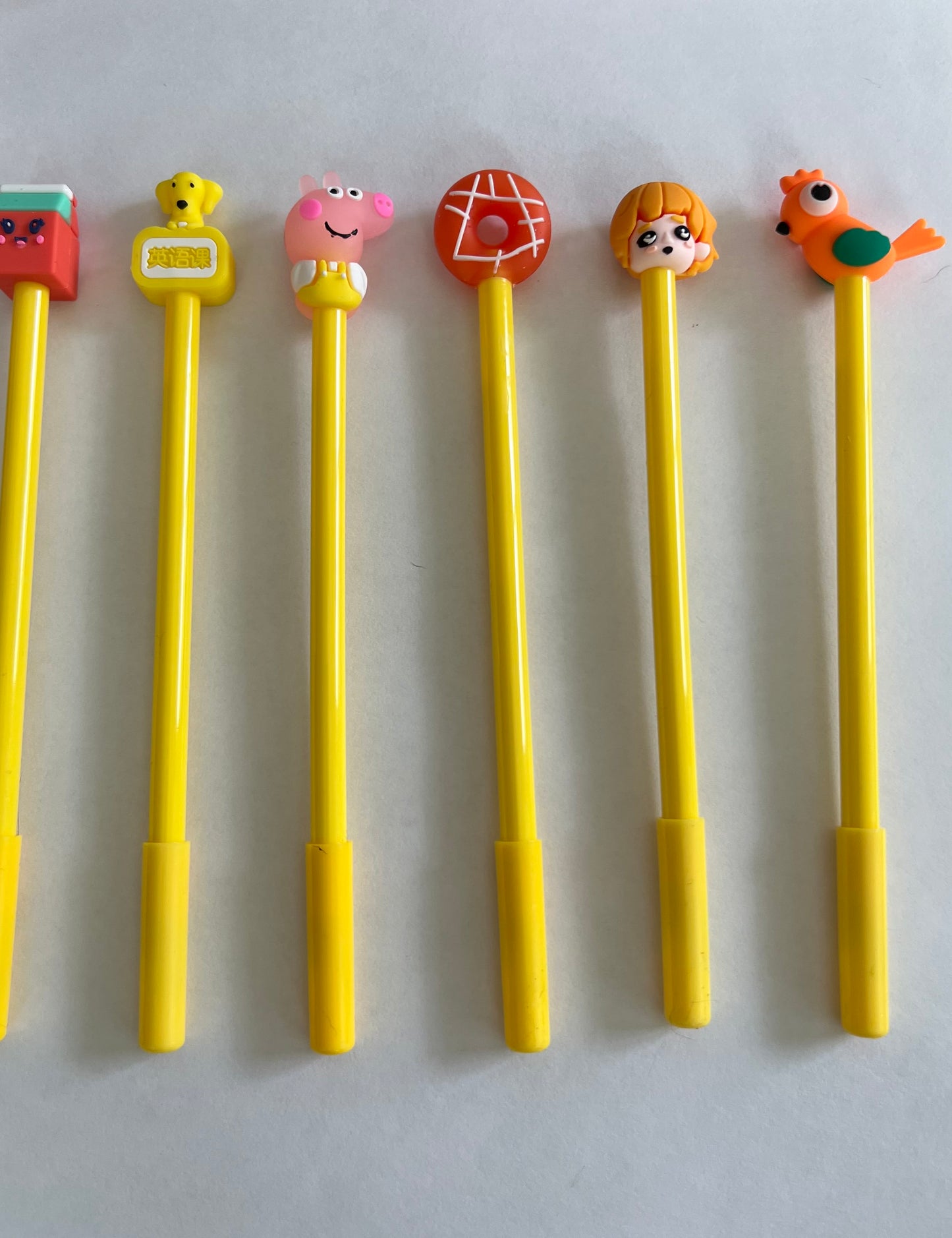 Novelty Pen w/Assorted Toppers